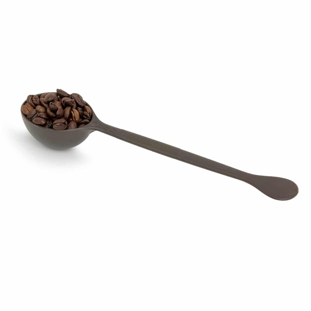 Cuchara medidora de café en grano